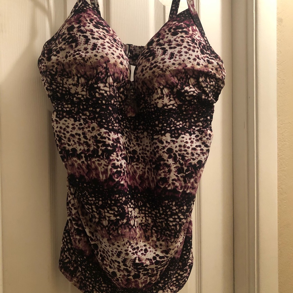Women’s Bathing Suit Top
